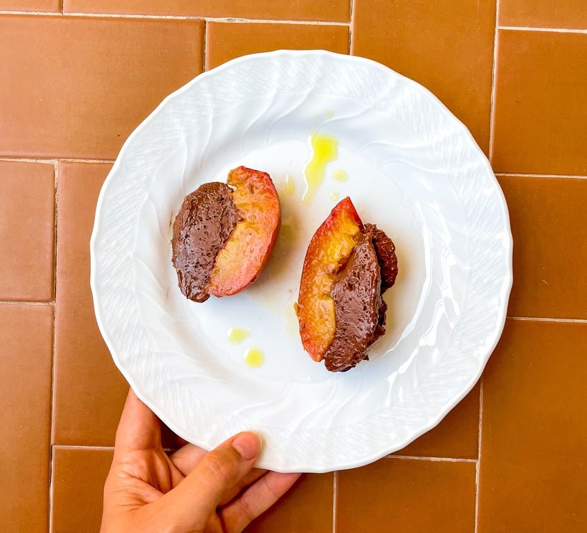Baked Peaches with Chocolate Mousse - Libellula