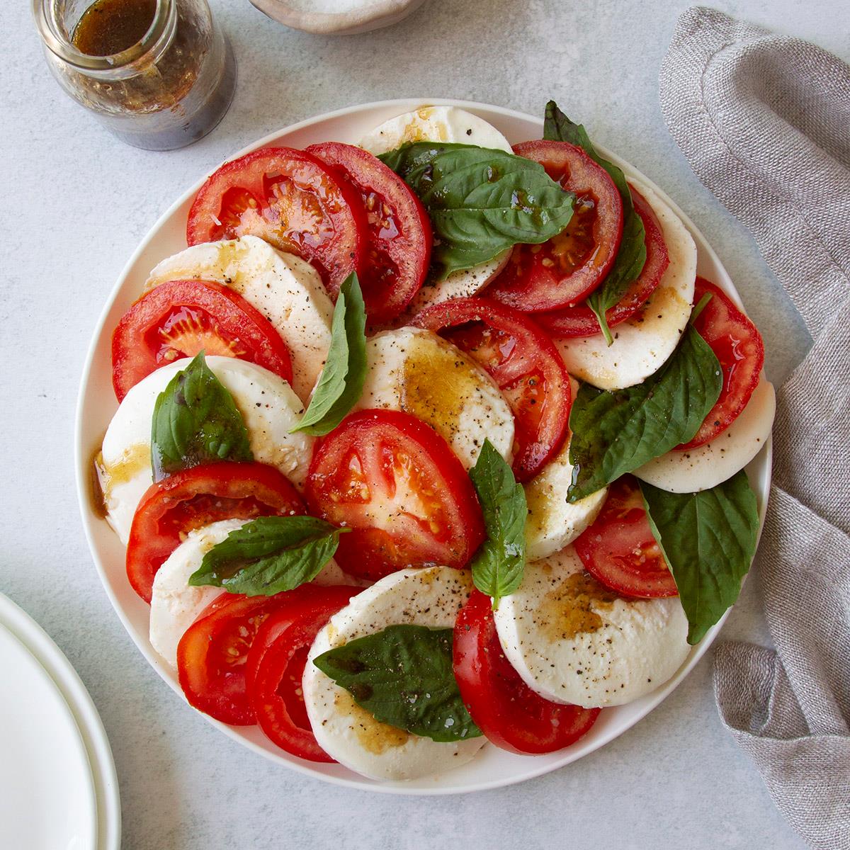 Caprese Salad - Libellula