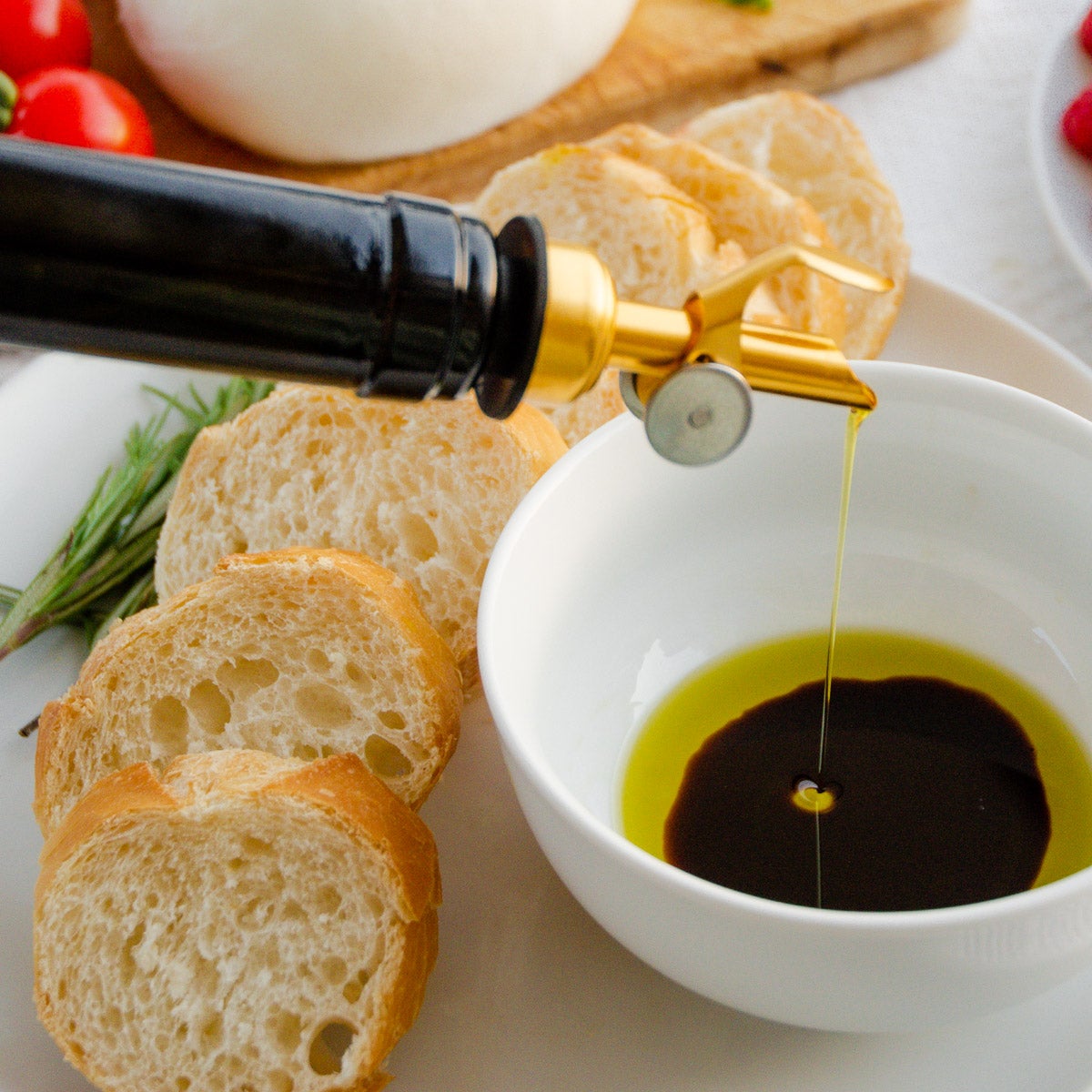 Golden Spout - Libellula